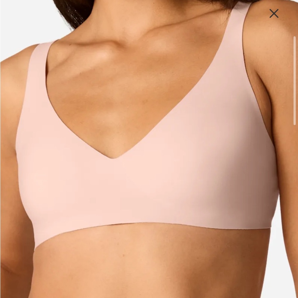 NWOT Bombas no show plunge seamless light pink bralette